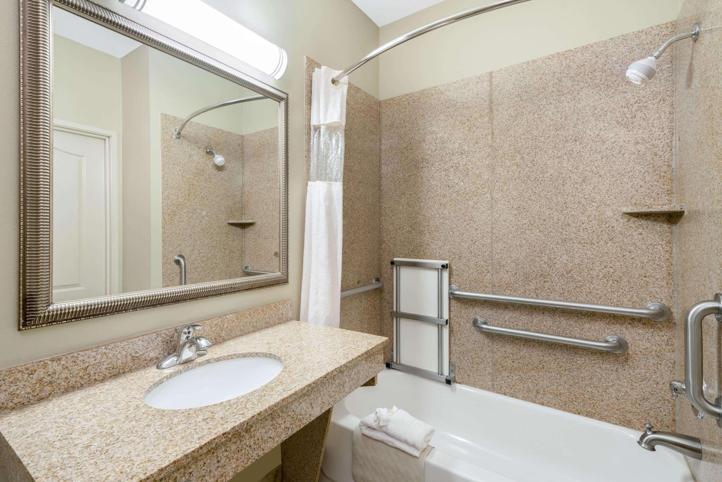 La Quinta Inn & Suites By Wyndham Broussard - Lafayette Area Exteriér fotografie